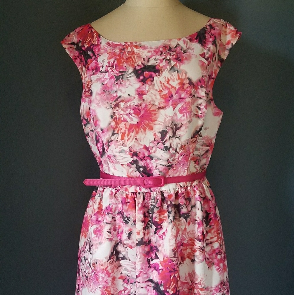 Eliza J floral A line dress with belt